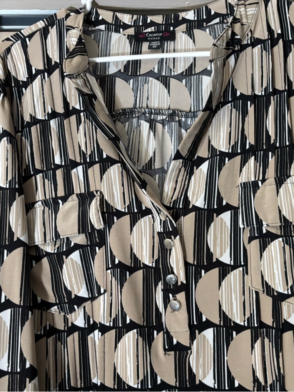 Cocomo Beige and Black Geometric Print Button-Down Shirt, size 3x